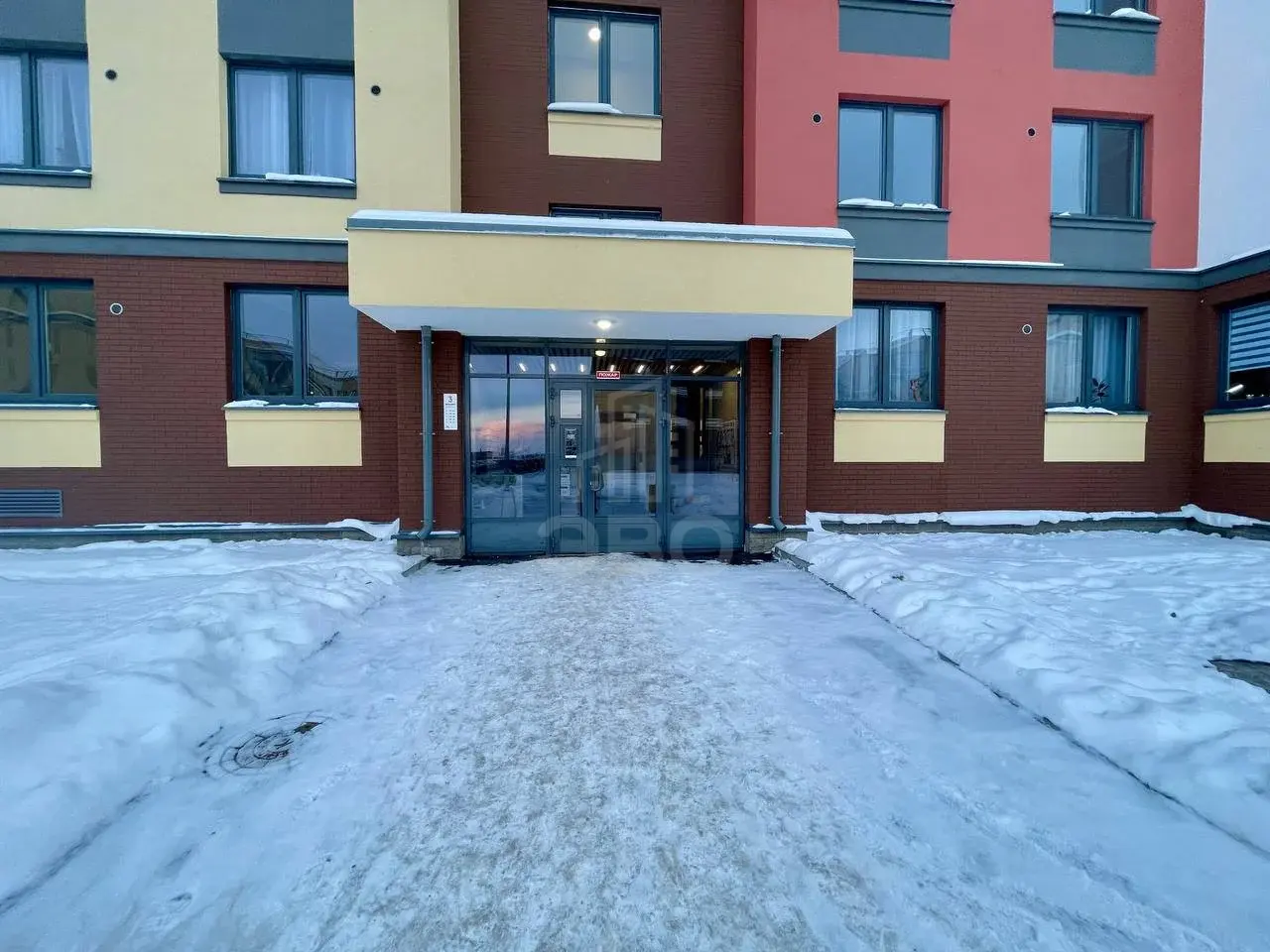 однокомнатная квартира в Санкт-Петербурге по адресу: Нины Петровой ул., 7, к 1