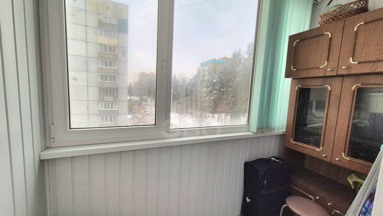 двухкомнатная квартира в Ленинградской области по адресу: Центральная ул., 1, к 1