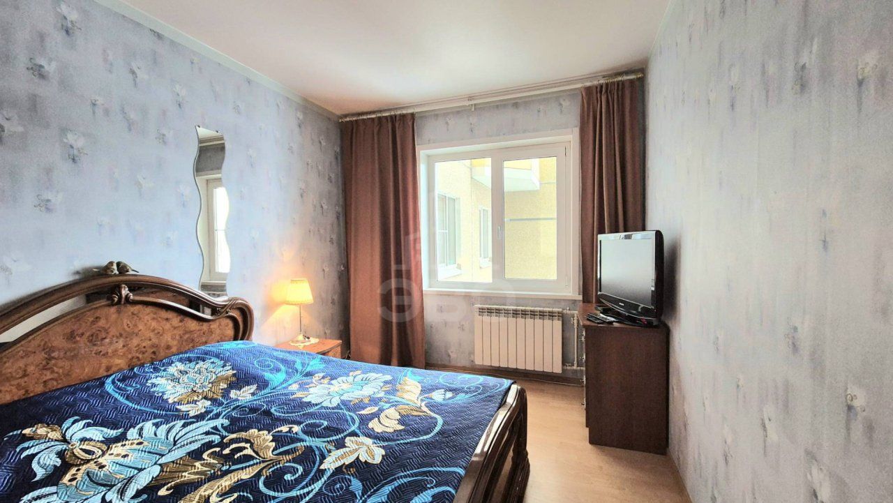 двухкомнатная квартира в Ленинградской области по адресу: Центральная ул., 1, к 1