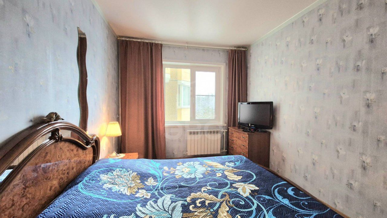 двухкомнатная квартира в Ленинградской области по адресу: Центральная ул., 1, к 1