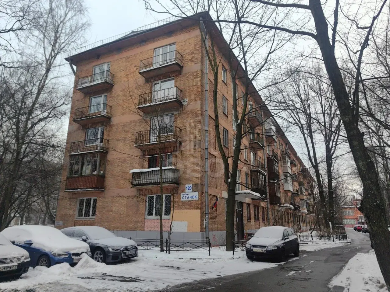 двухкомнатная квартира в Санкт-Петербурге по адресу: Стачек проспект, 120, литера А