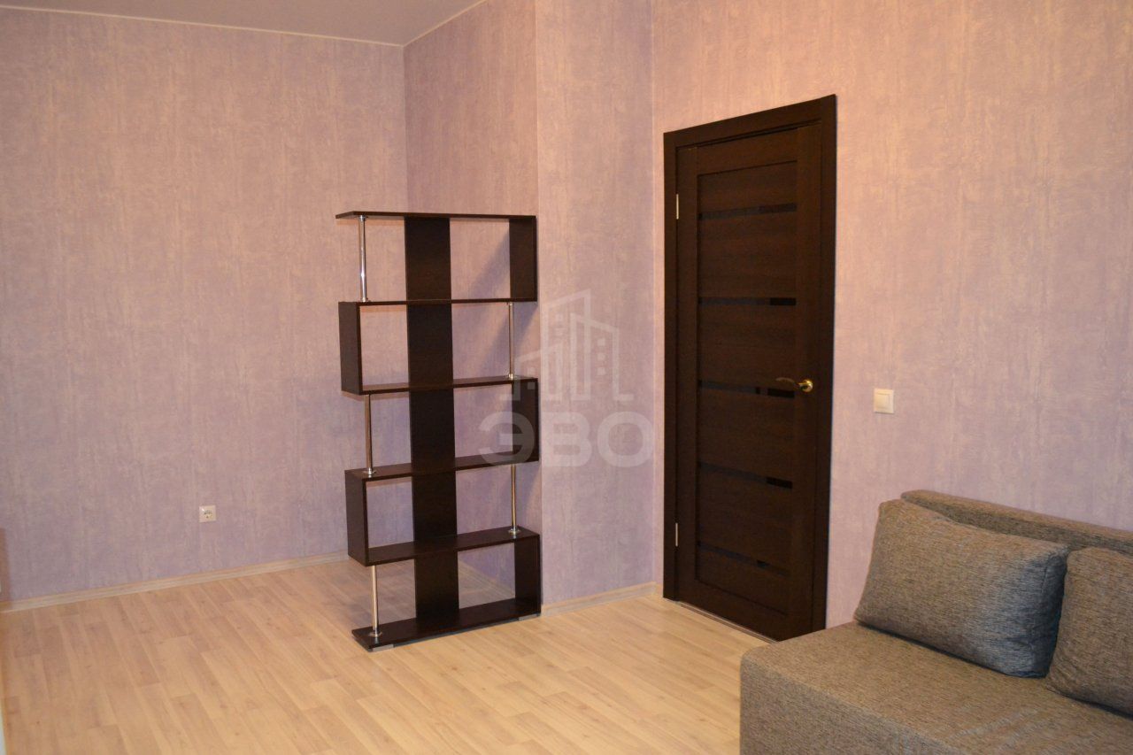 однокомнатная квартира в Санкт-Петербурге по адресу: Пражская ул., 9