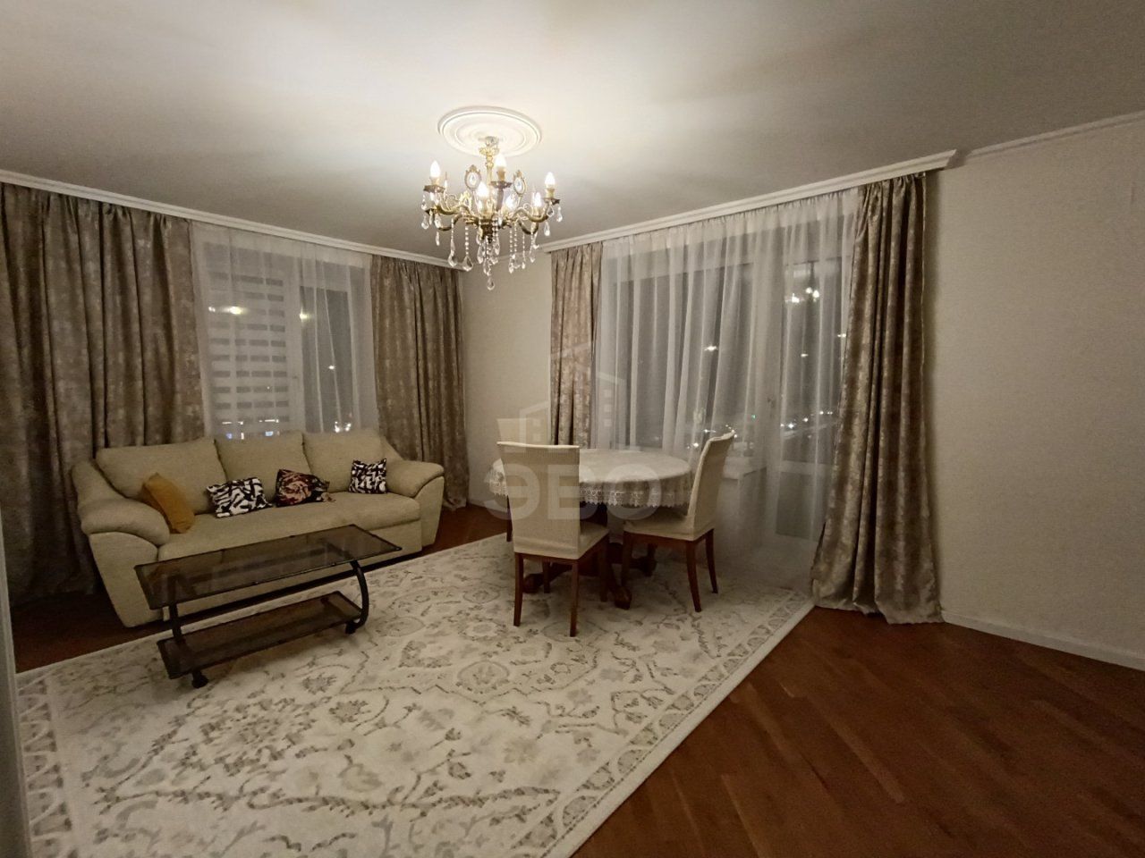 двухкомнатная квартира в Санкт-Петербурге по адресу: Революции ш., 16