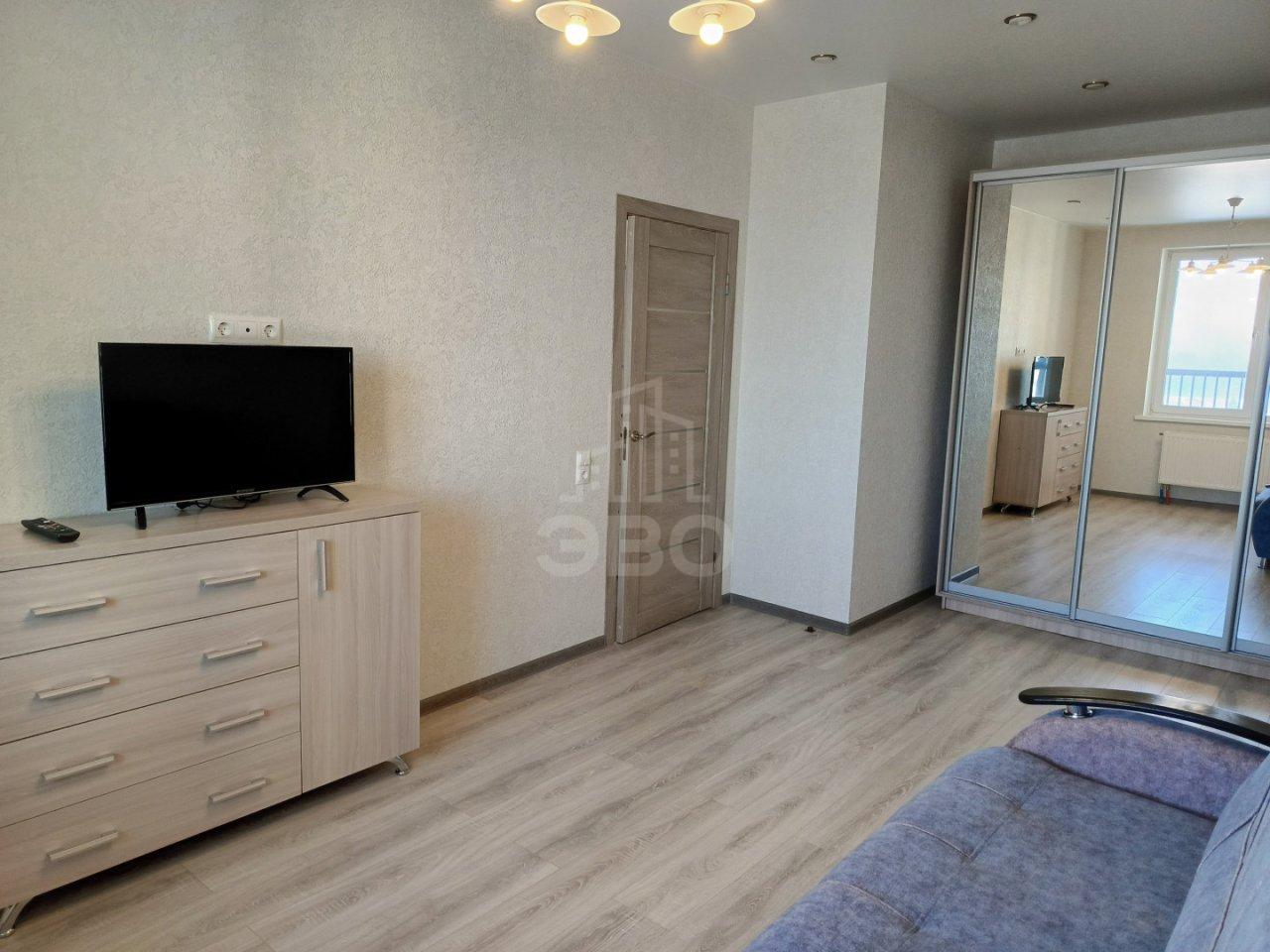 однокомнатная квартира в Санкт-Петербурге по адресу: Заводская ул., 15