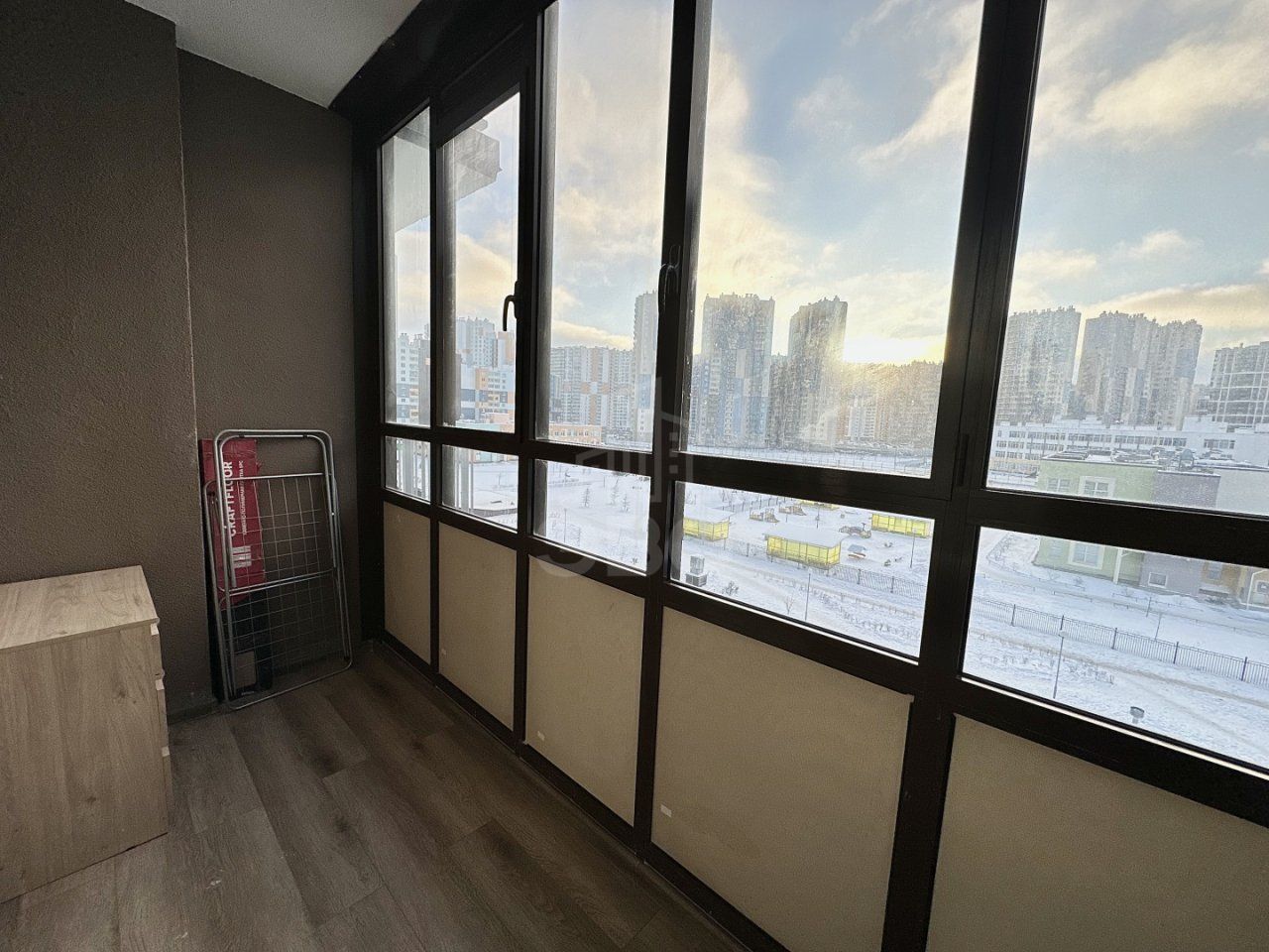 студия в Санкт-Петербурге по адресу: Комендантский проспект, 64, к 1