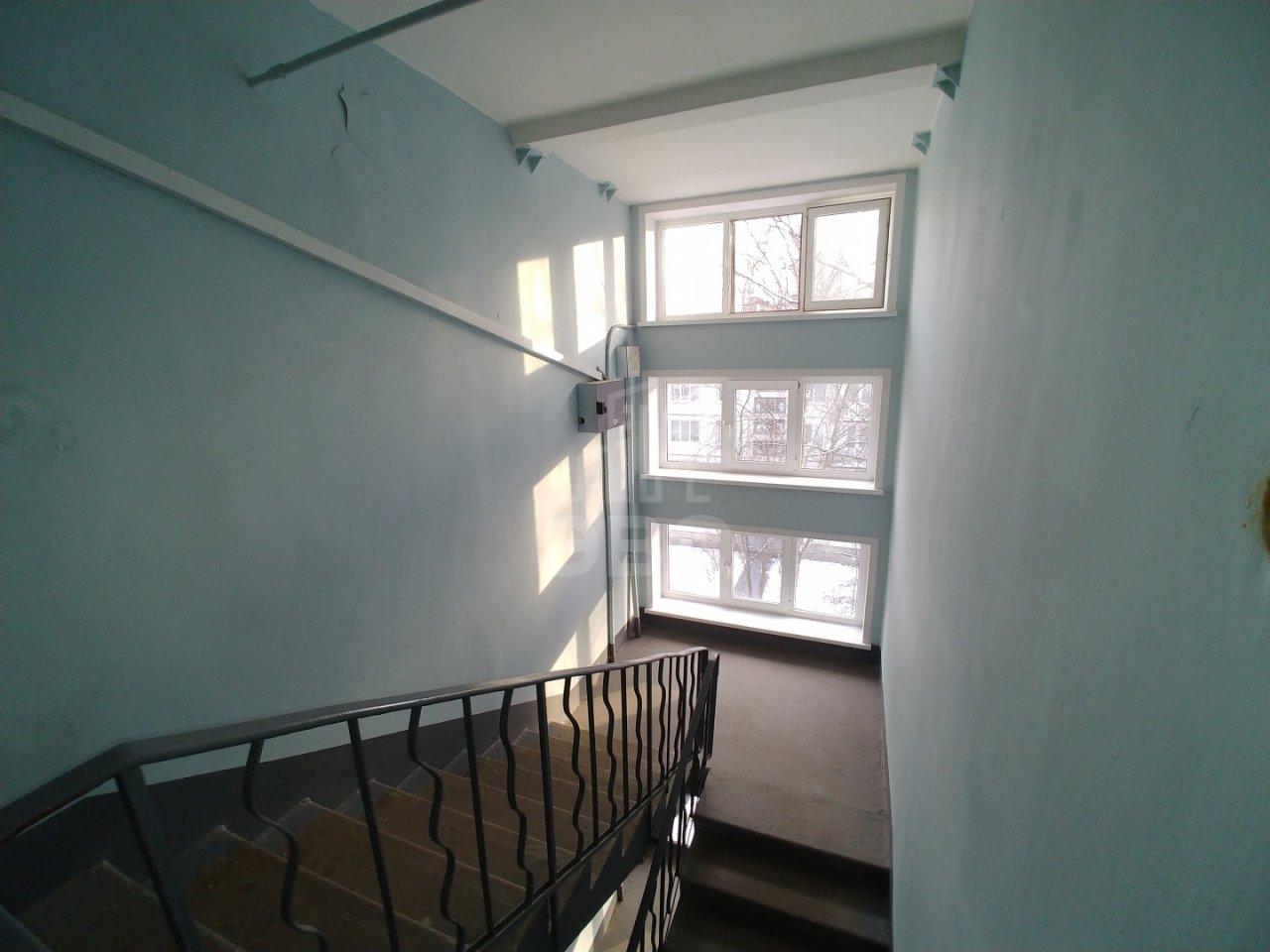 двухкомнатная квартира в Санкт-Петербурге по адресу: Карпинского ул., 28, к 6