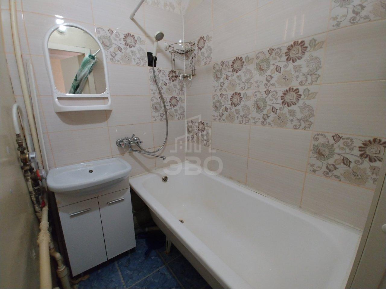 двухкомнатная квартира в Санкт-Петербурге по адресу: Карпинского ул., 28, к 6