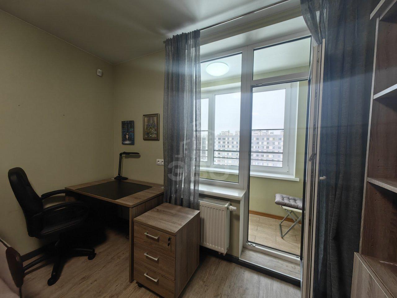 четырехкомнатная квартира в Санкт-Петербурге по адресу: Кременчугская ул., 17, к 2, литера а