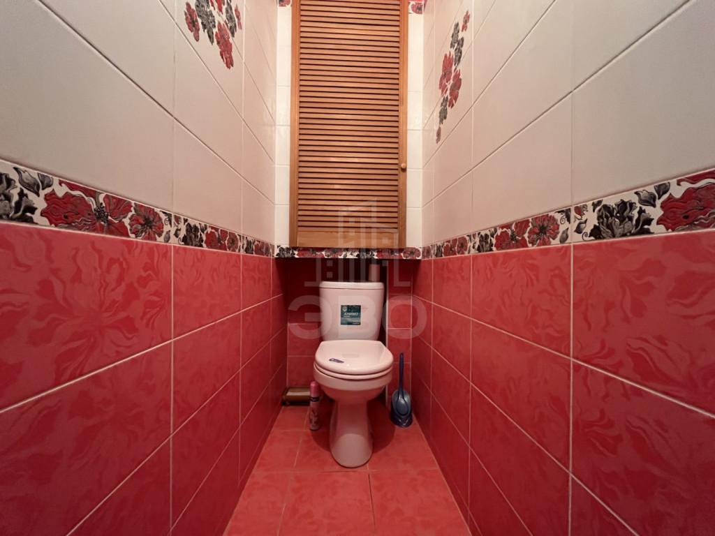 трехкомнатная квартира в Санкт-Петербурге по адресу: Парголовская ул., 12, литера б