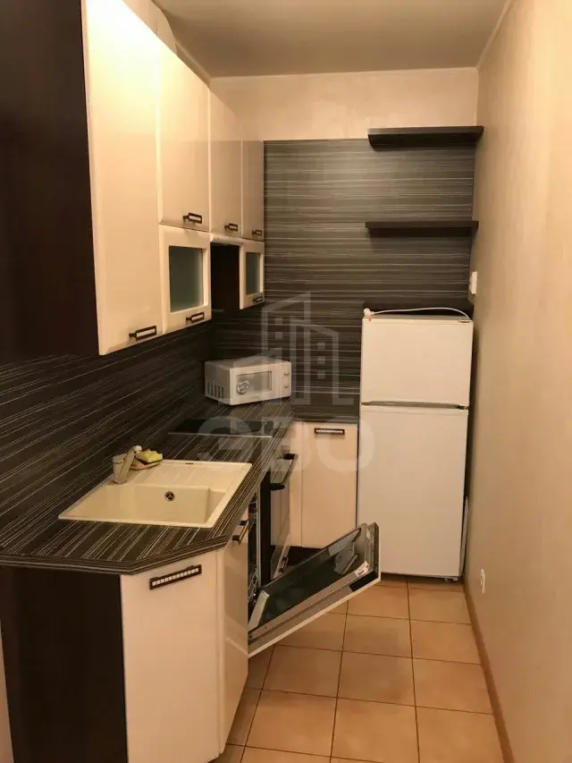двухкомнатная квартира в Санкт-Петербурге по адресу: Ленсовета ул., 43, к.3