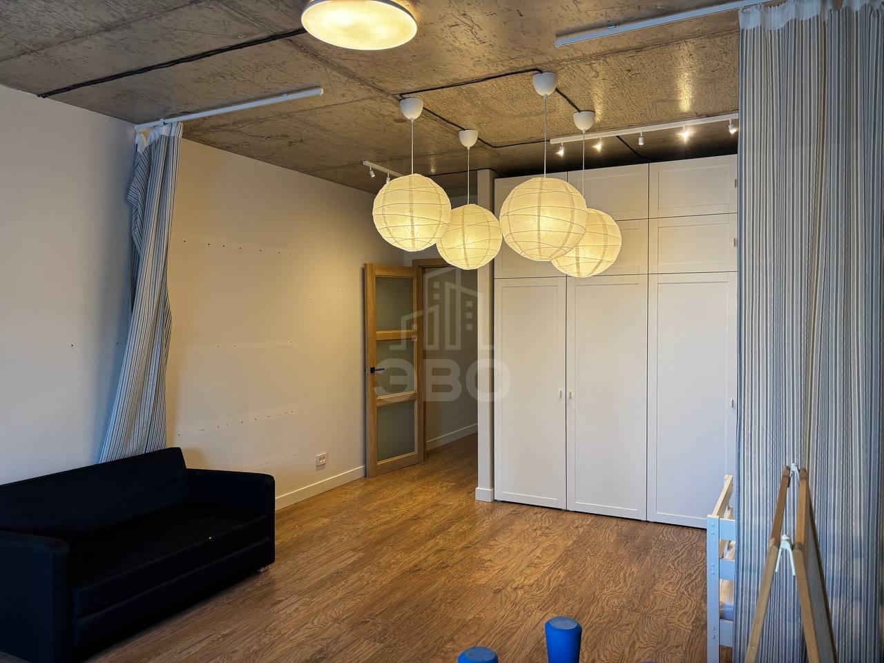 трехкомнатная квартира в Санкт-Петербурге по адресу: 24-я В.О. линия, 29