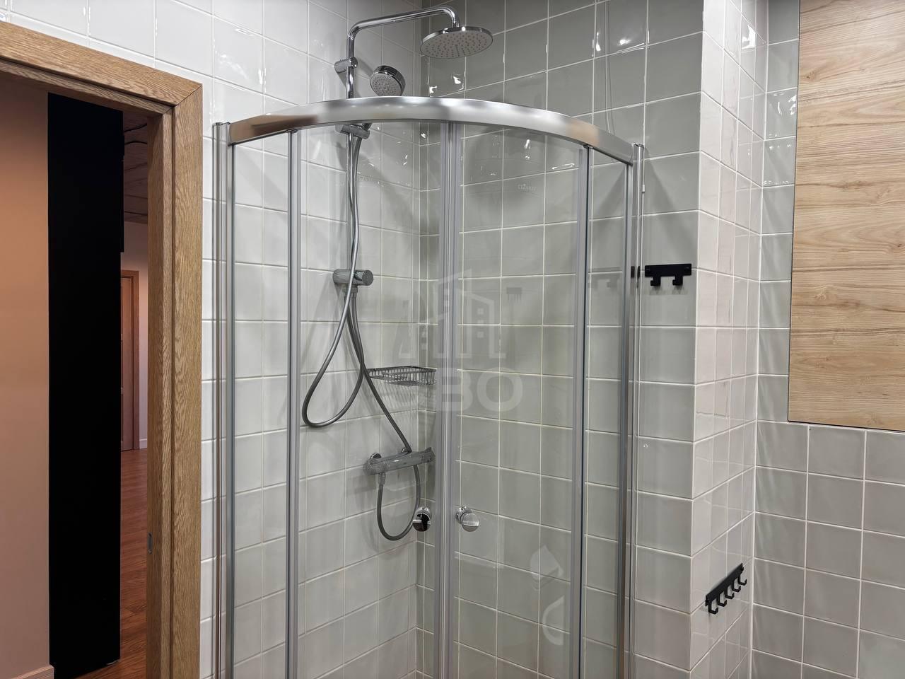 трехкомнатная квартира в Санкт-Петербурге по адресу: 24-я В.О. линия, 29