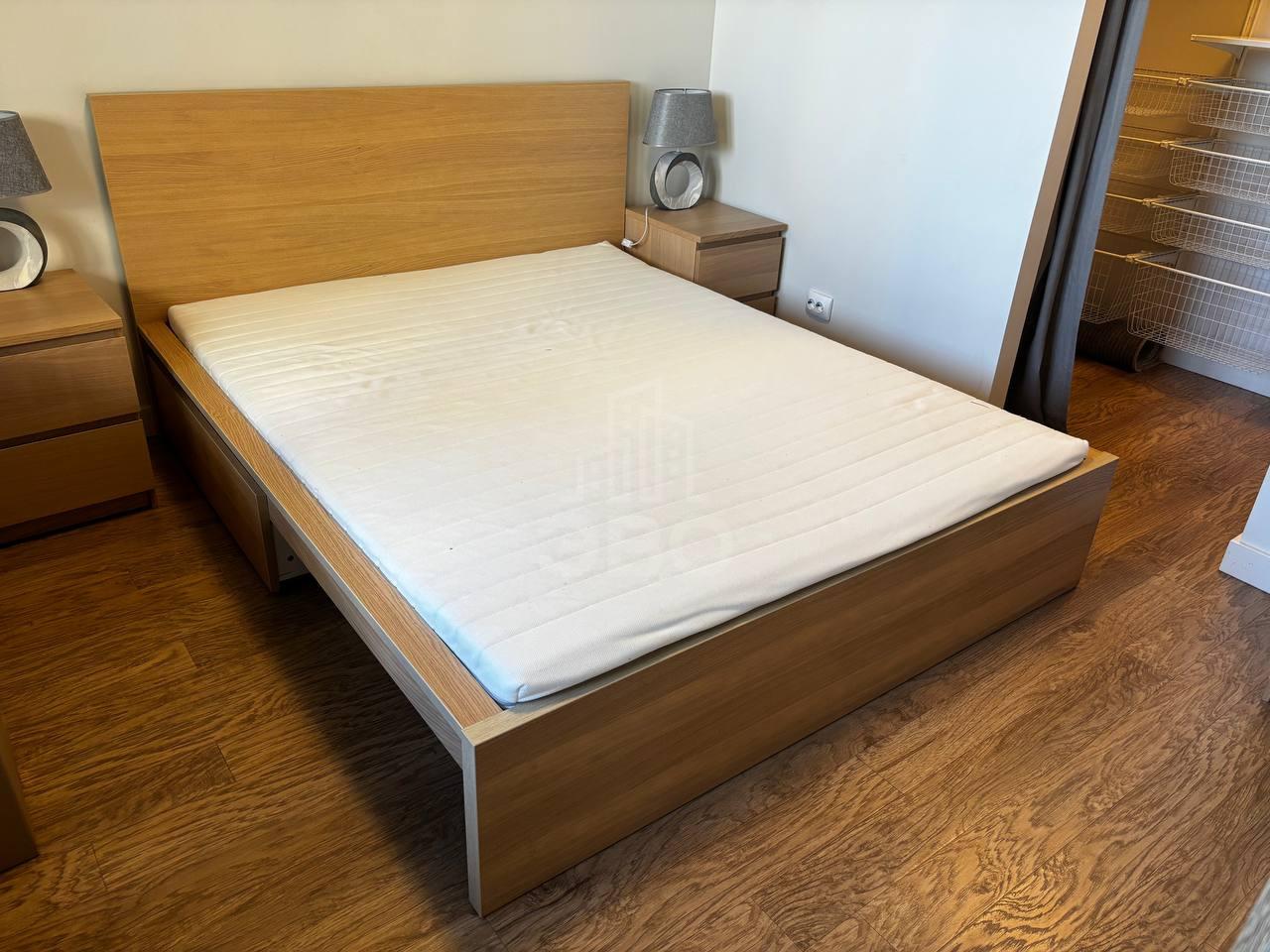 трехкомнатная квартира в Санкт-Петербурге по адресу: 24-я В.О. линия, 29