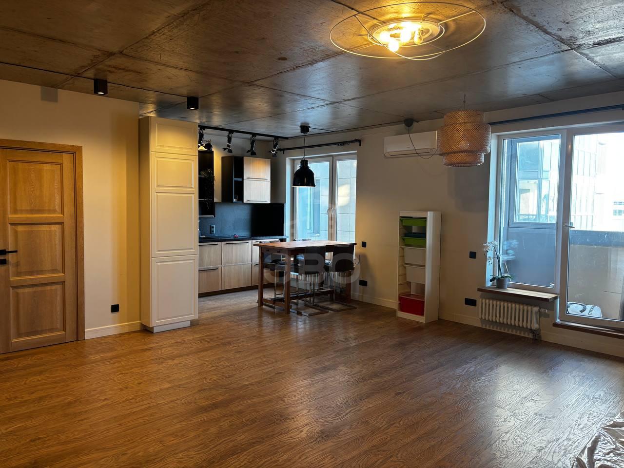 трехкомнатная квартира в Санкт-Петербурге по адресу: 24-я В.О. линия, 29