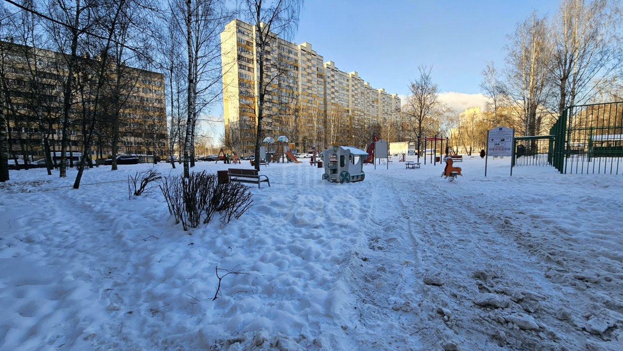 двухкомнатная квартира в Санкт-Петербурге по адресу: Петергофское ш., 21, к 1