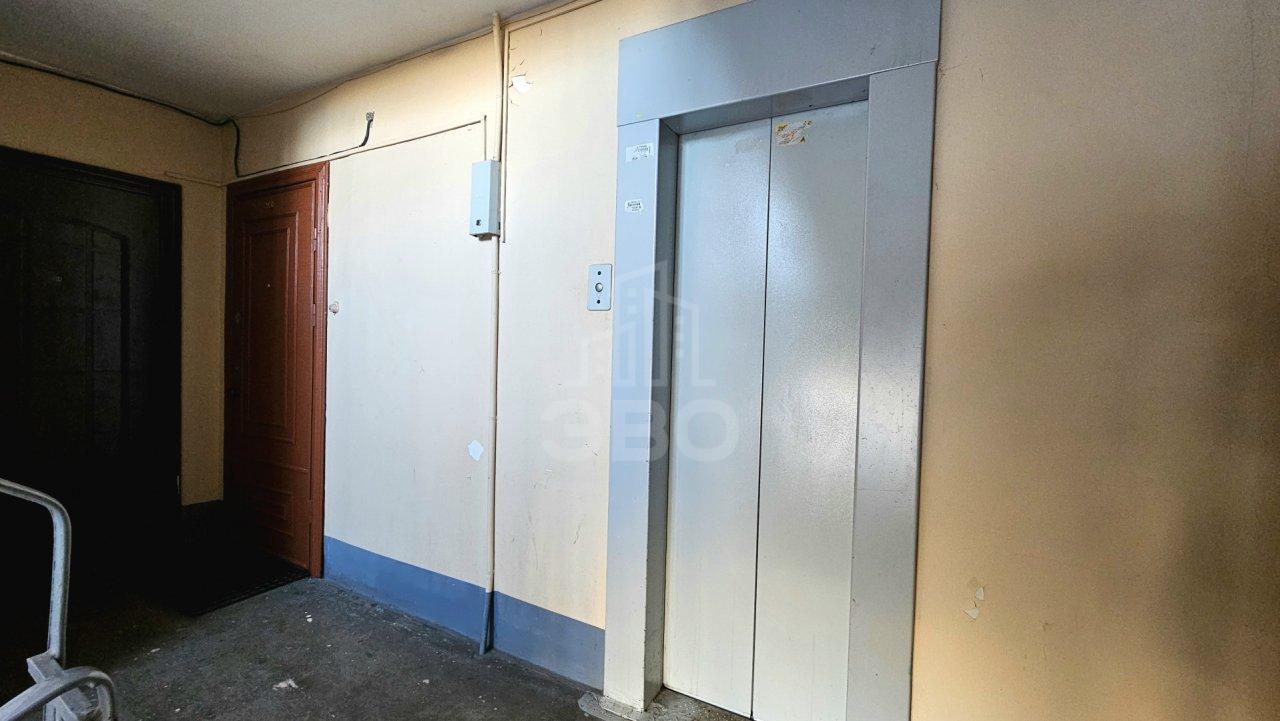 двухкомнатная квартира в Санкт-Петербурге по адресу: Петергофское ш., 21, к 1