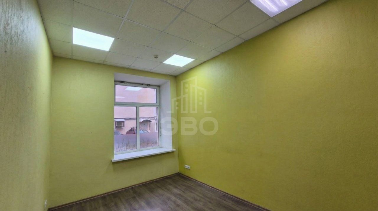 многокомнатная квартира в Санкт-Петербурге по адресу: Захарьевская ул., 9