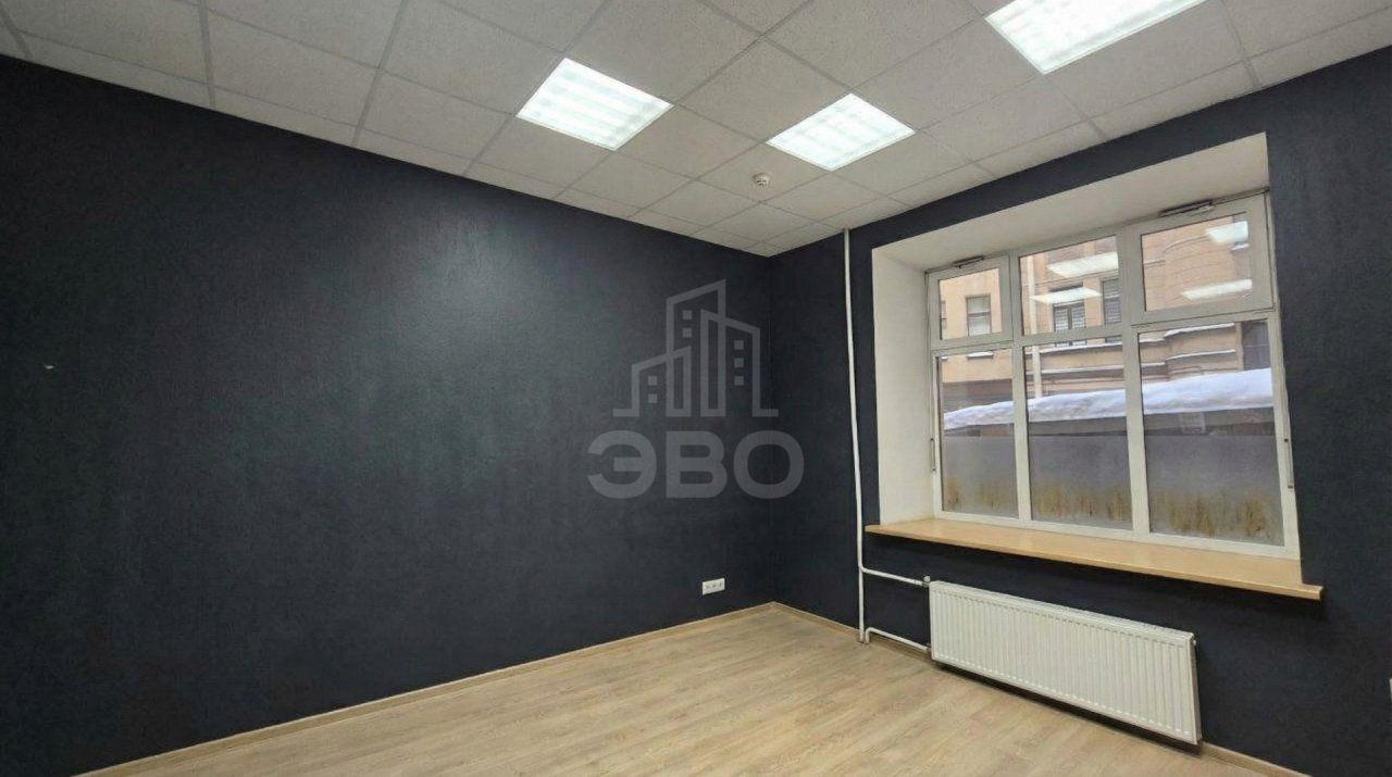 многокомнатная квартира в Санкт-Петербурге по адресу: Захарьевская ул., 9