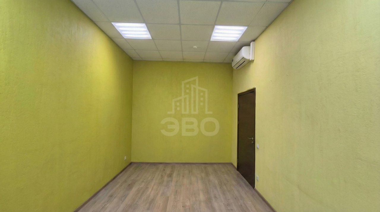 многокомнатная квартира в Санкт-Петербурге по адресу: Захарьевская ул., 9