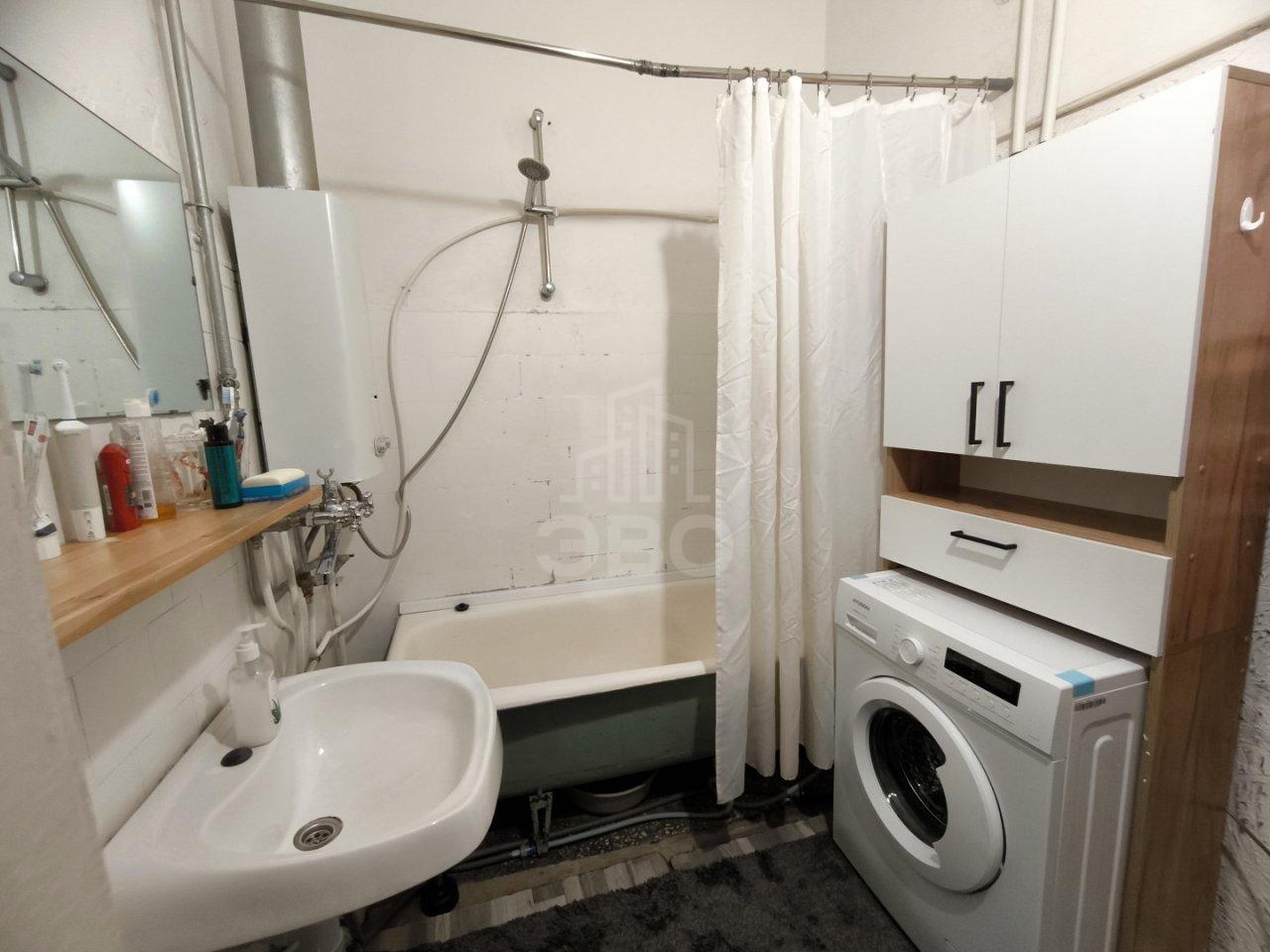 комната в Санкт-Петербурге по адресу: Обуховской Обороны проспект, 39