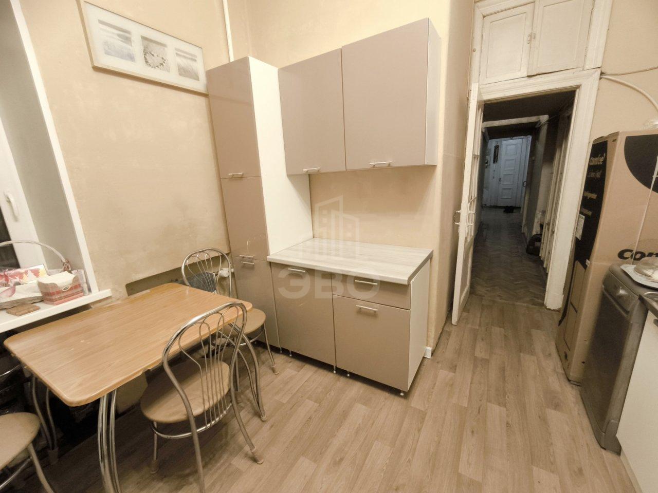 комната в Санкт-Петербурге по адресу: Обуховской Обороны проспект, 39