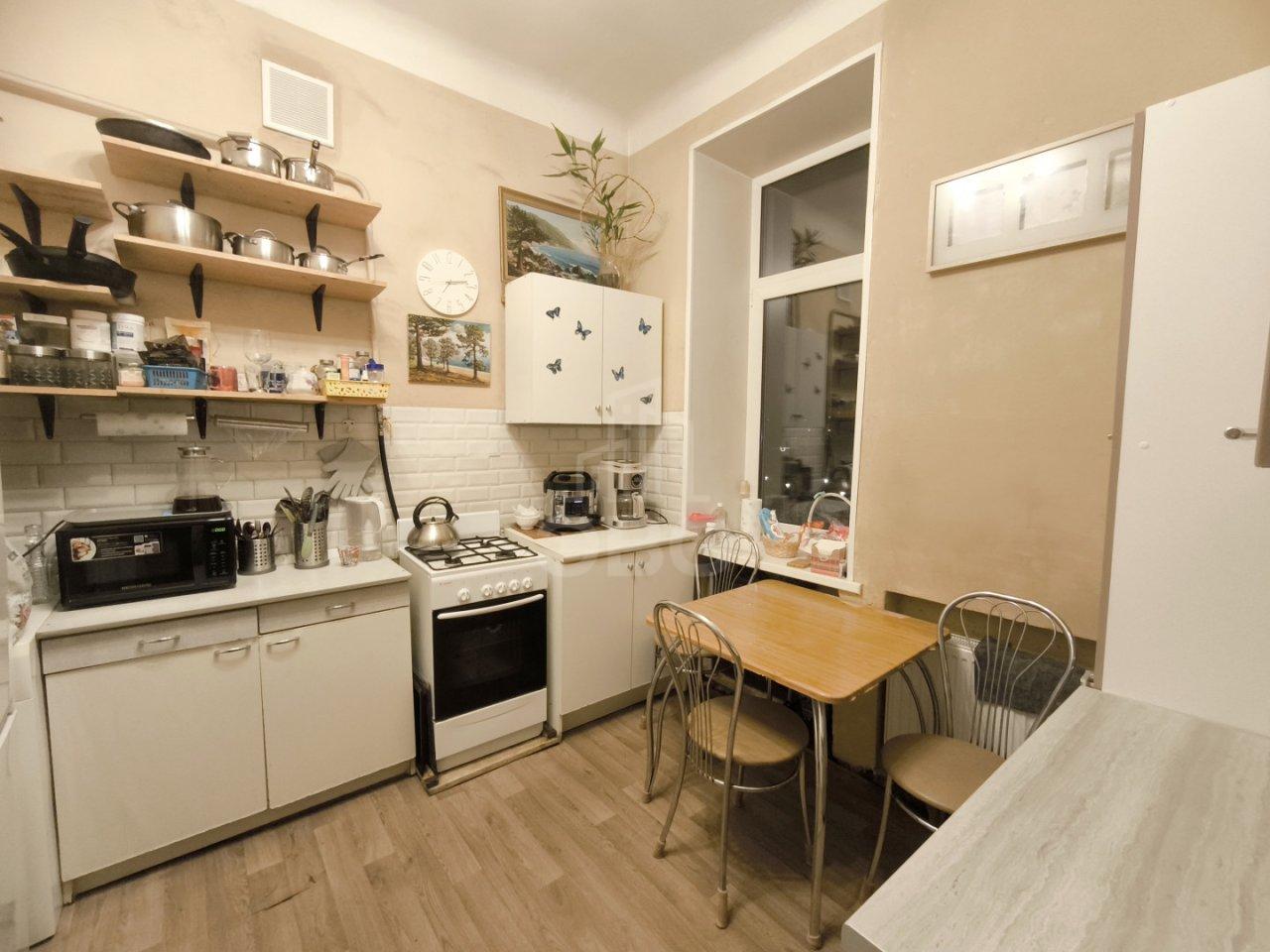 комната в Санкт-Петербурге по адресу: Обуховской Обороны проспект, 39