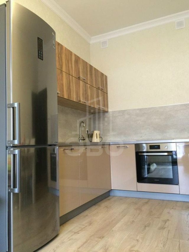 однокомнатная квартира в Санкт-Петербурге по адресу: Малая Зеленина ул., 1/22