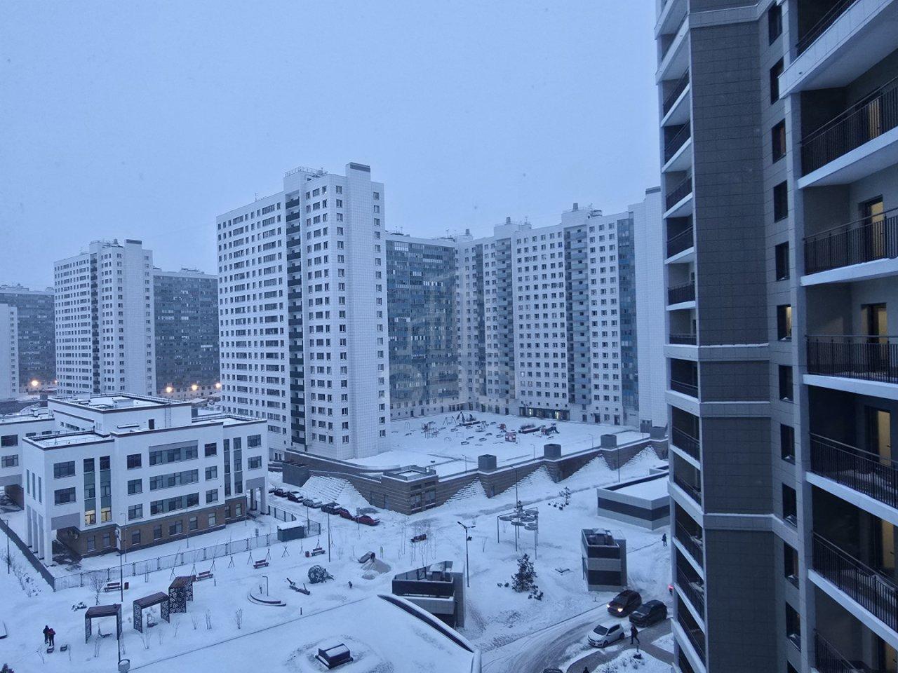 трехкомнатная квартира в Санкт-Петербурге по адресу: Маршала Захарова ул., 8