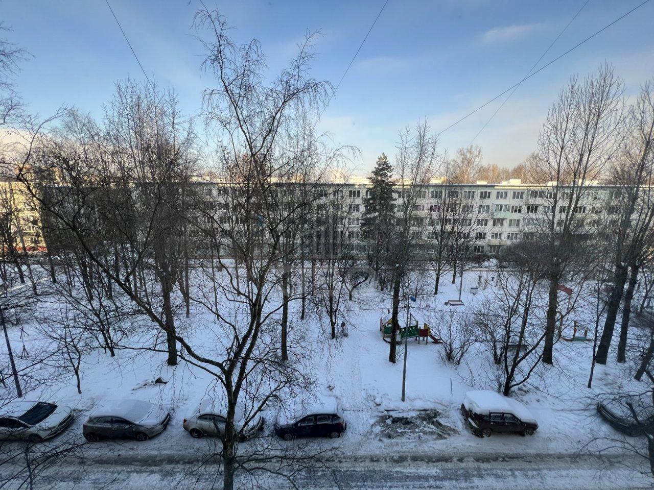 однокомнатная квартира в Санкт-Петербурге по адресу: Космонавтов проспект, 32, к 2