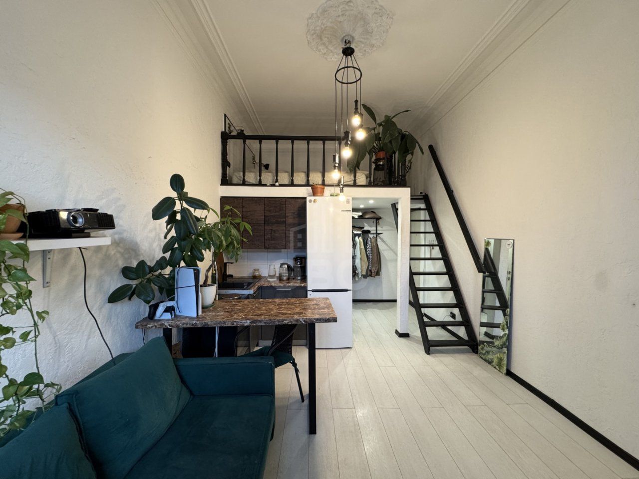 комната в Санкт-Петербурге по адресу: Загородный проспект, 21