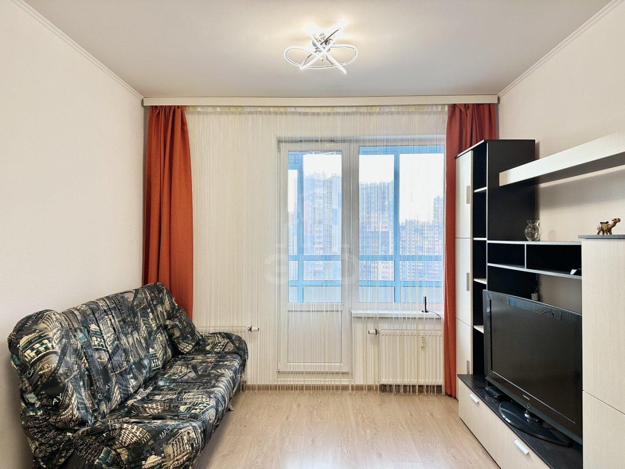 студия в Санкт-Петербурге по адресу: Комендантский проспект, 64, к 1