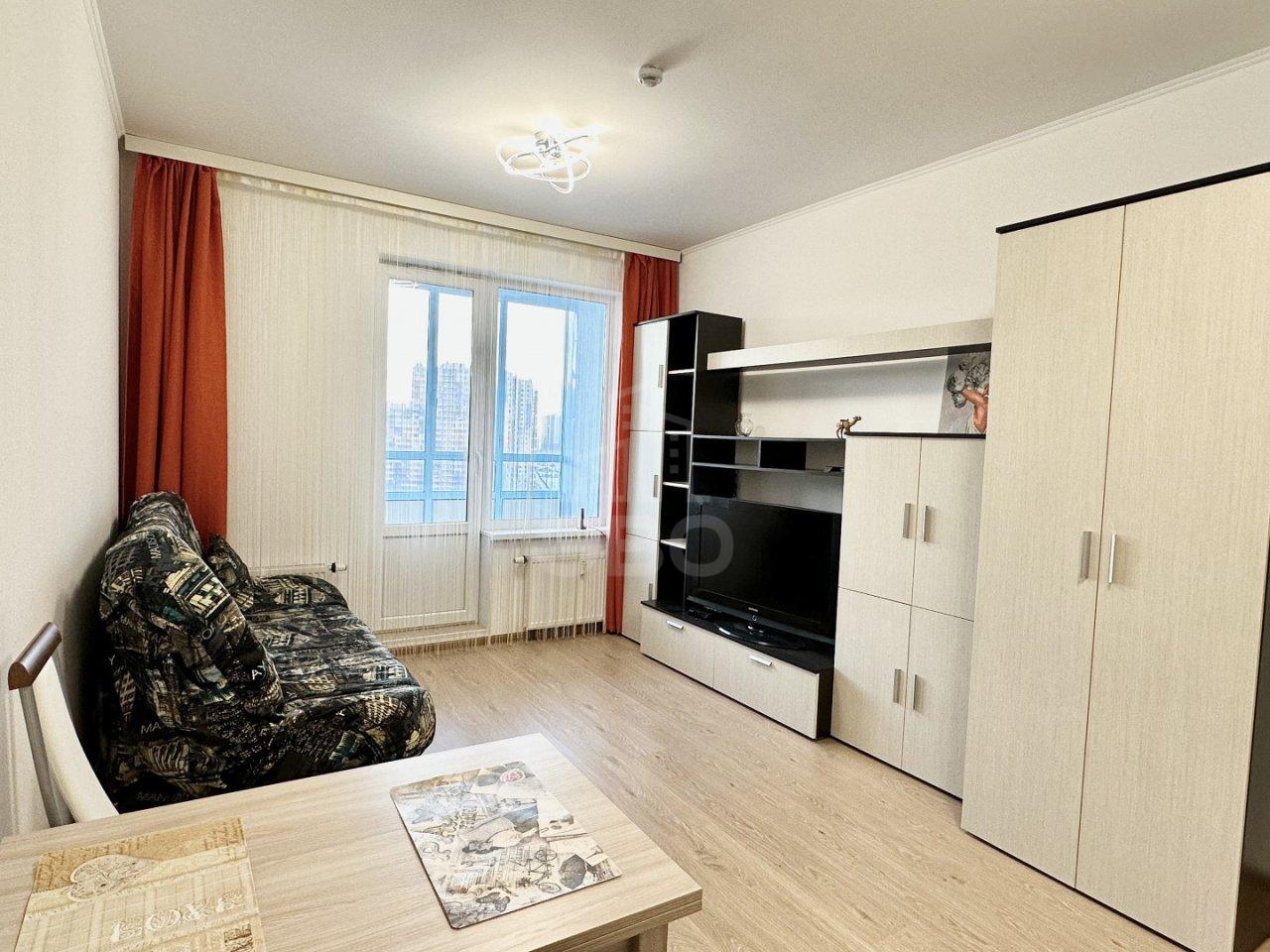 студия в Санкт-Петербурге по адресу: Комендантский проспект, 64, к 1