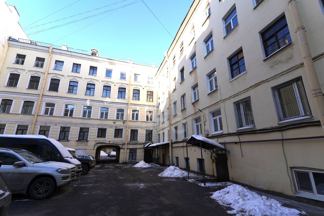 комната в Санкт-Петербурге по адресу: Реки Фонтанки наб., 87