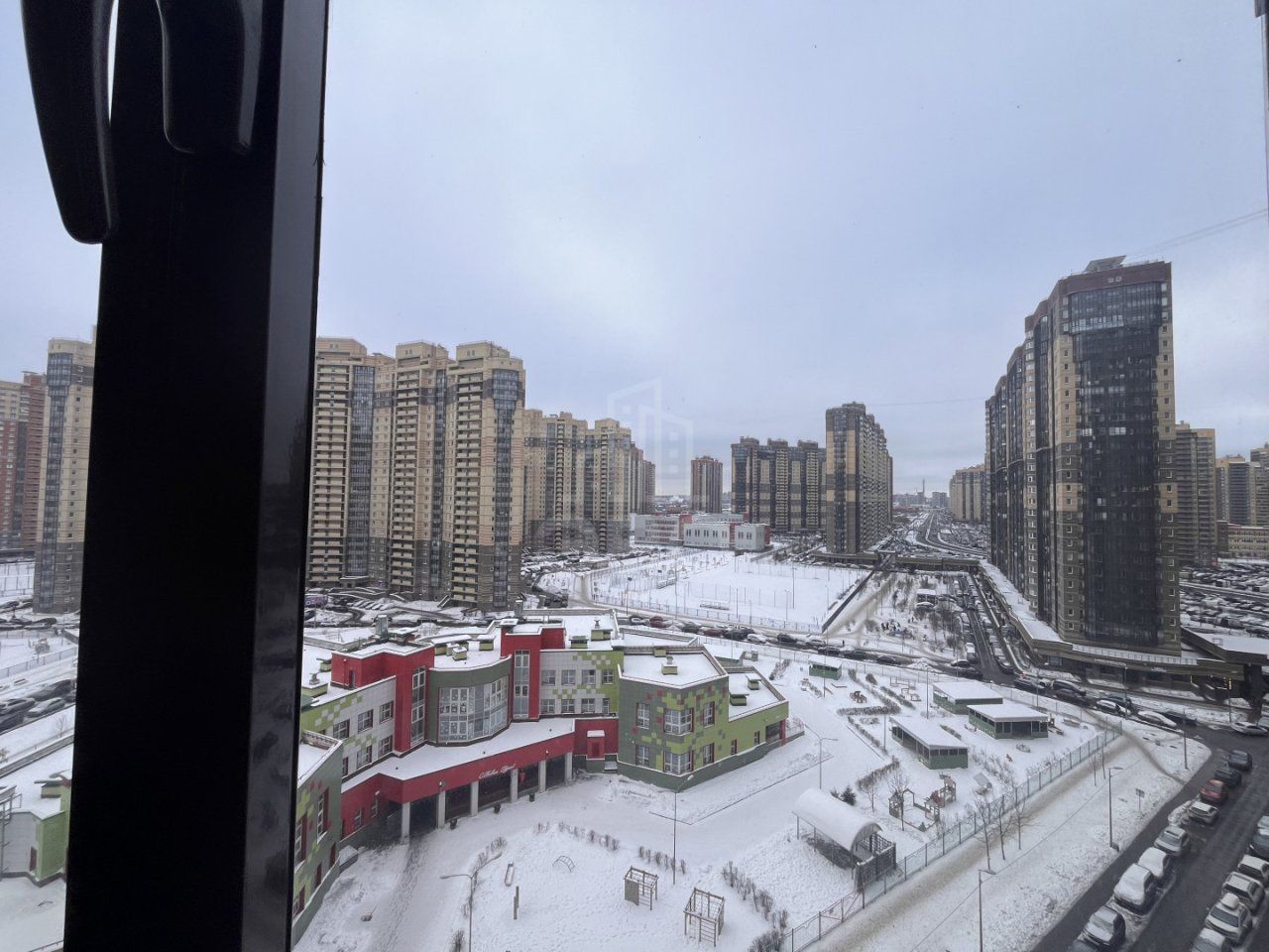 однокомнатная квартира в Санкт-Петербурге по адресу: Фёдора Абрамова ул., 23, к 1