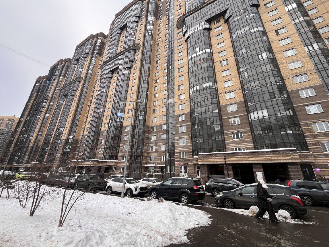 однокомнатная квартира в Санкт-Петербурге по адресу: Фёдора Абрамова ул., 23, к 1