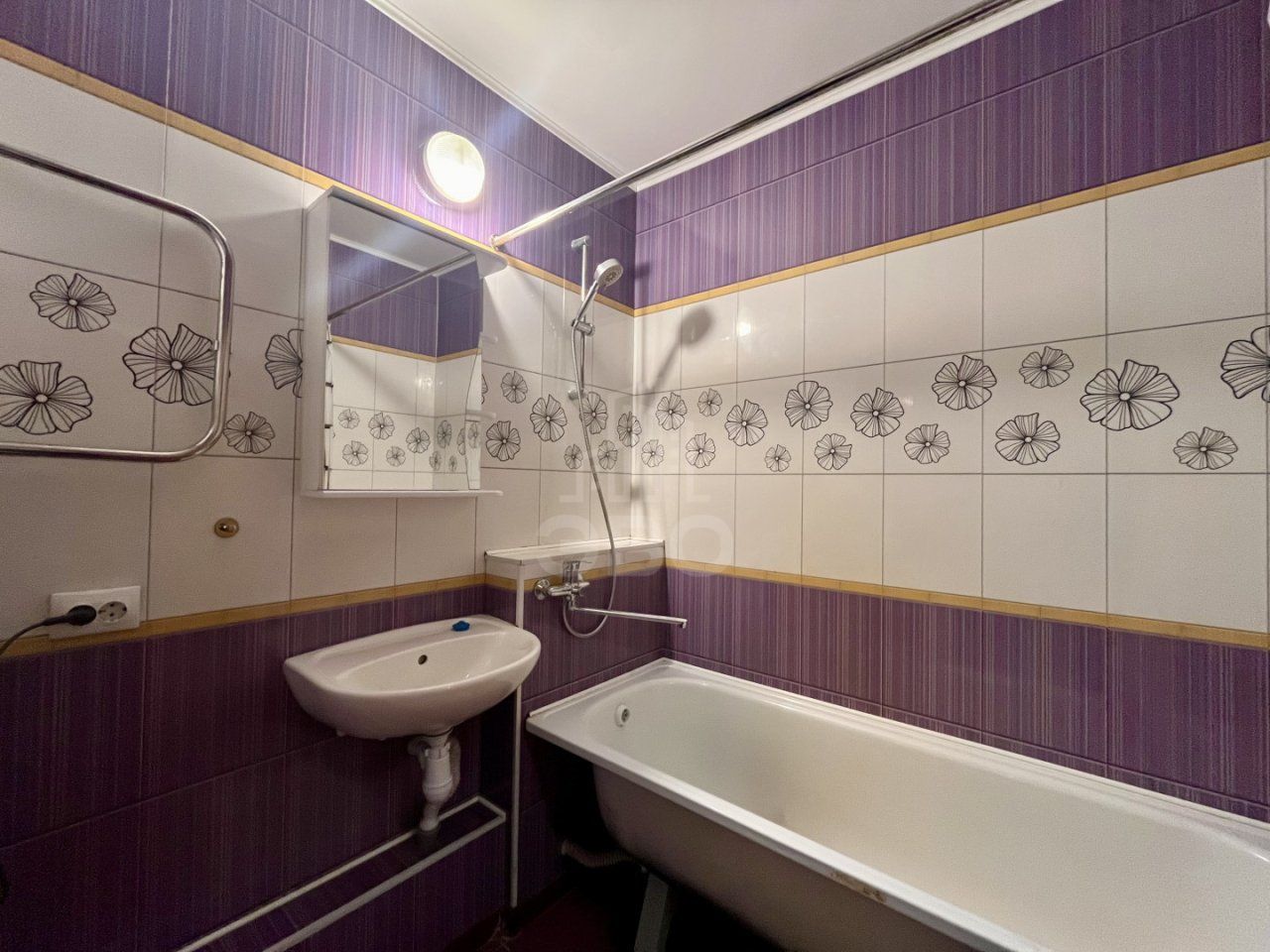 однокомнатная квартира в Санкт-Петербурге по адресу: Фёдора Абрамова ул., 23, к 1