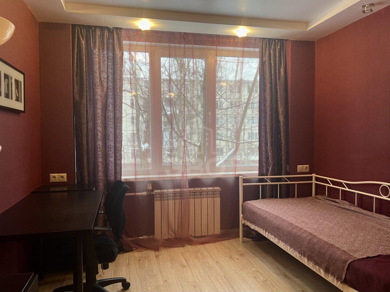 трехкомнатная квартира в Санкт-Петербурге по адресу: Космонавтов проспект, 68, к 2