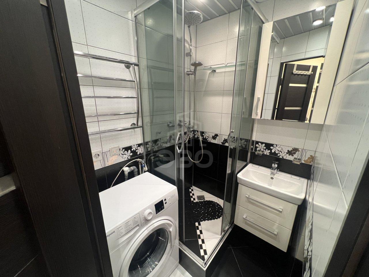 трехкомнатная квартира в Санкт-Петербурге по адресу: Космонавтов проспект, 68, к 2