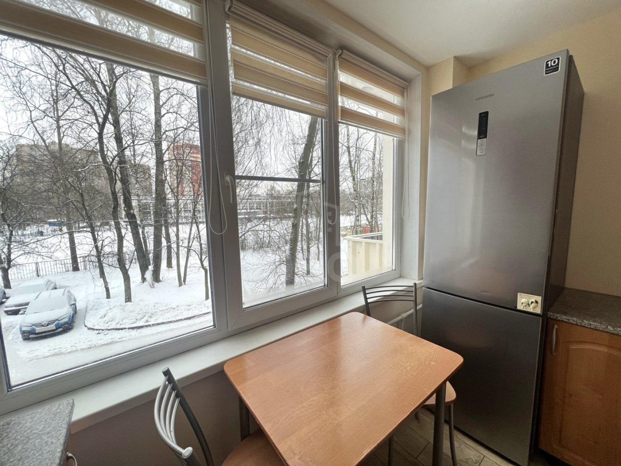 трехкомнатная квартира в Санкт-Петербурге по адресу: Космонавтов проспект, 68, к 2