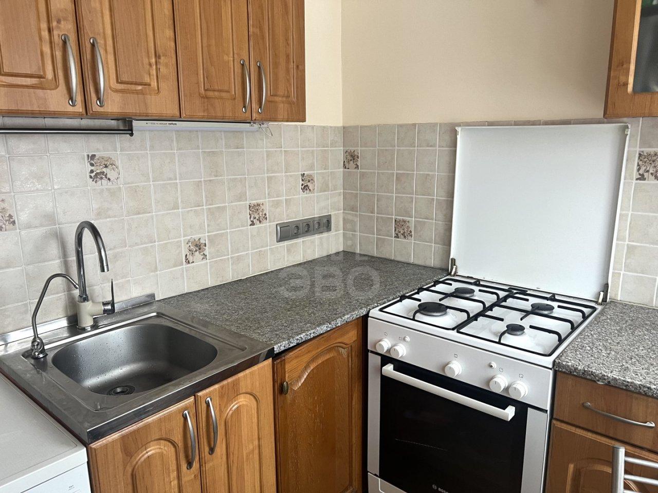 трехкомнатная квартира в Санкт-Петербурге по адресу: Космонавтов проспект, 68, к 2