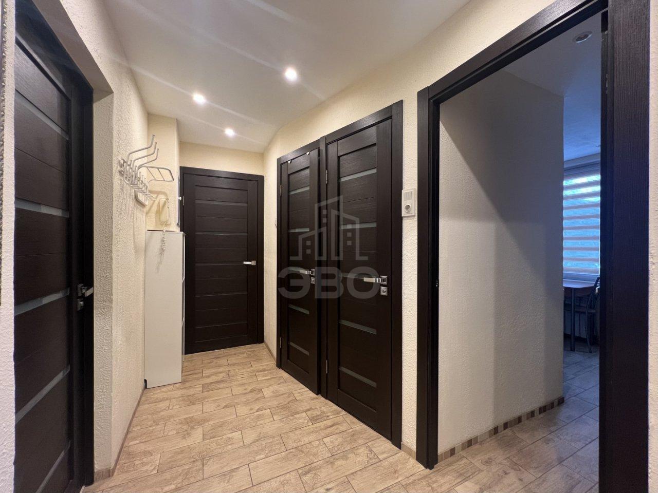 трехкомнатная квартира в Санкт-Петербурге по адресу: Космонавтов проспект, 68, к 2