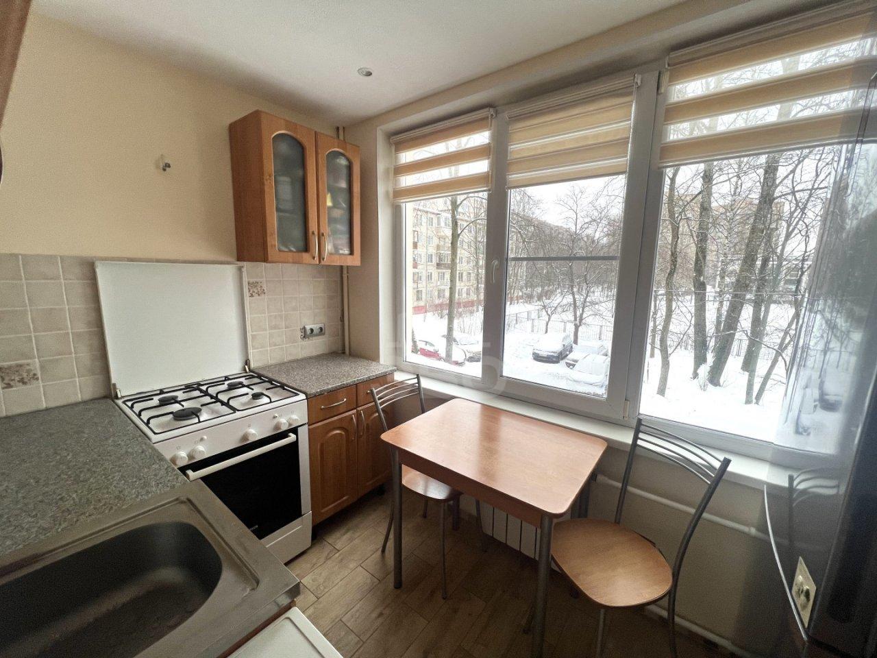 трехкомнатная квартира в Санкт-Петербурге по адресу: Космонавтов проспект, 68, к 2