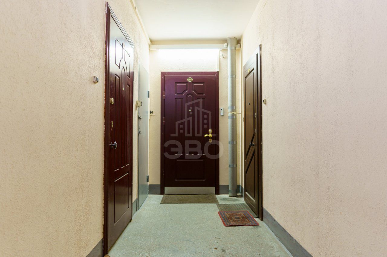 четырехкомнатная квартира в Санкт-Петербурге по адресу: Коломяжский проспект, 20, литера А