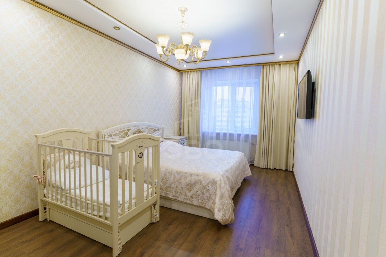 четырехкомнатная квартира в Санкт-Петербурге по адресу: Коломяжский проспект, 20, литера А