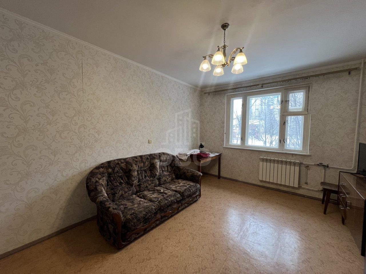 трехкомнатная квартира в Санкт-Петербурге по адресу: Камышовая ул., 14, литера А