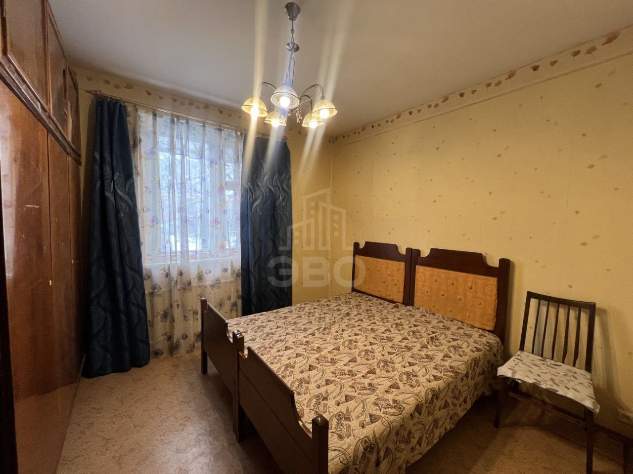 трехкомнатная квартира в Санкт-Петербурге по адресу: Камышовая ул., 14, литера А