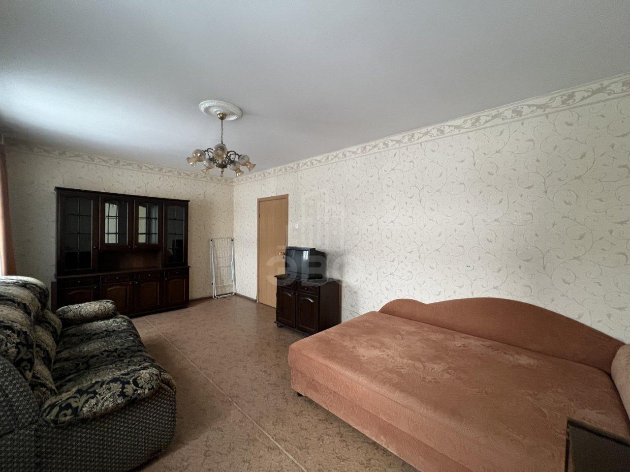 трехкомнатная квартира в Санкт-Петербурге по адресу: Камышовая ул., 14, литера А