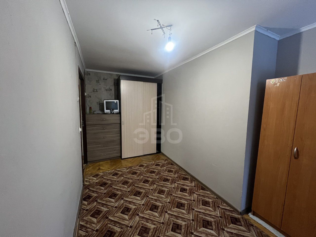 комната в Санкт-Петербурге по адресу: Ярослава Гашека ул., 4, к 3