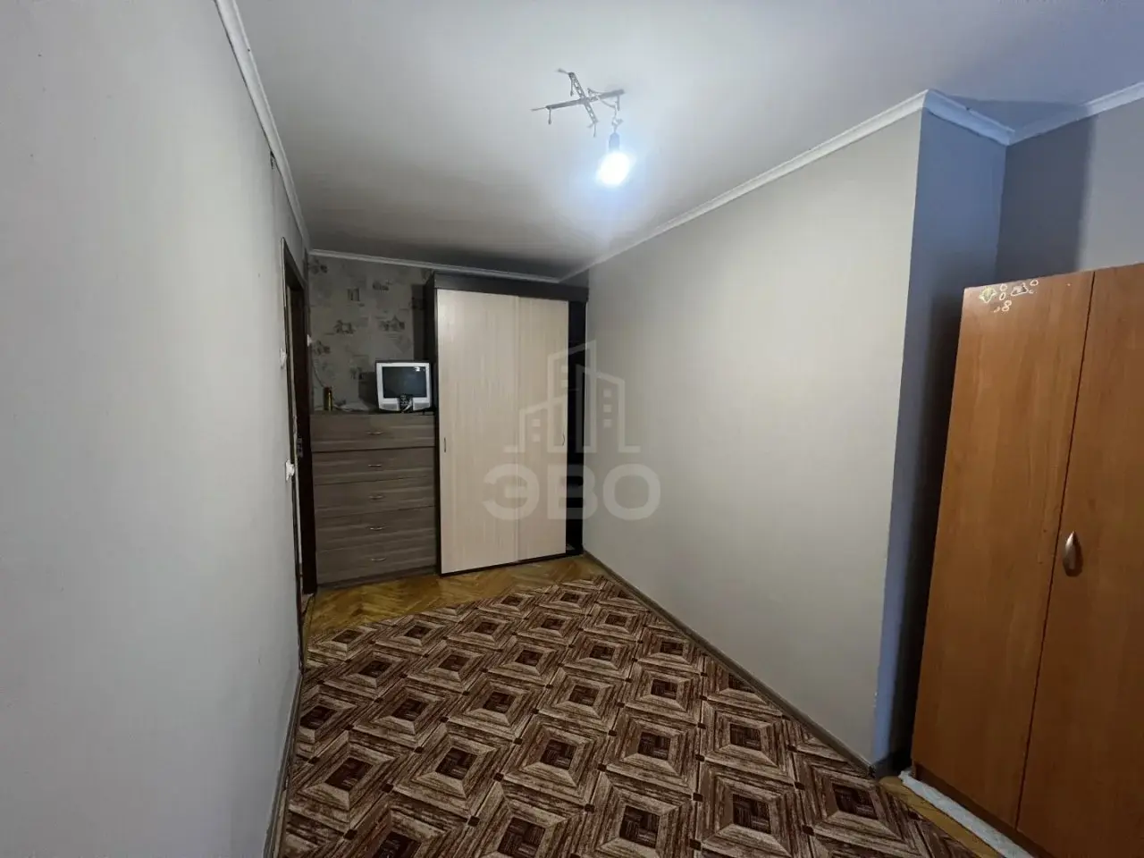 комната в Санкт-Петербурге по адресу: Ярослава Гашека ул., 4, к 3