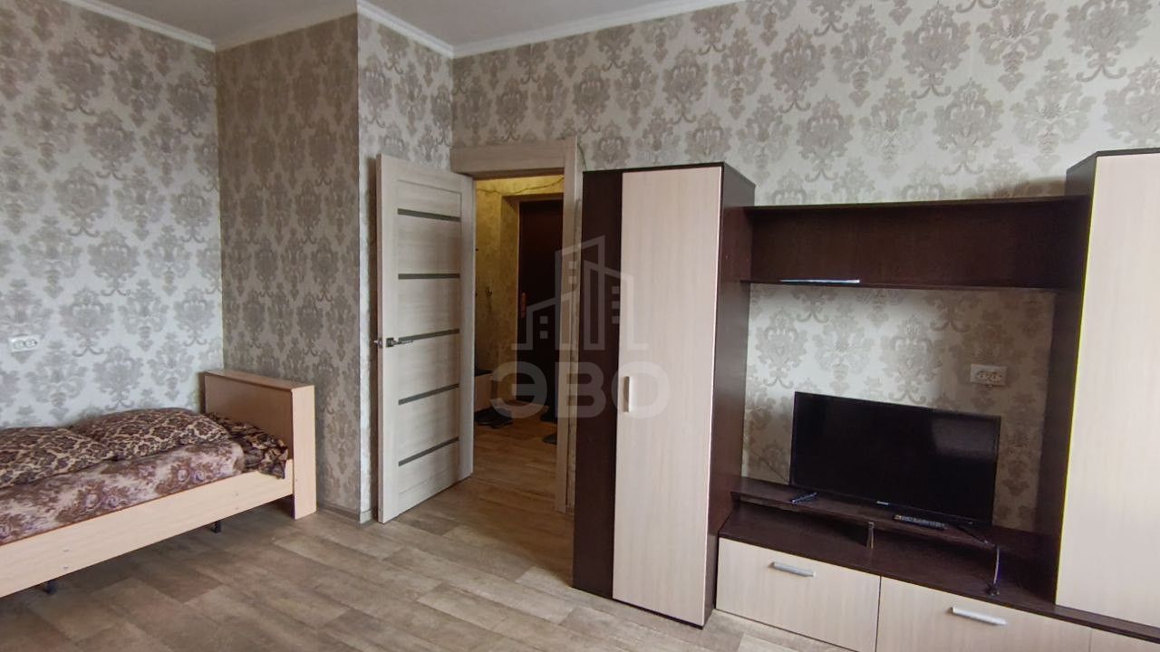 однокомнатная квартира в Санкт-Петербурге по адресу: Энгельса проспект, 132, к 1